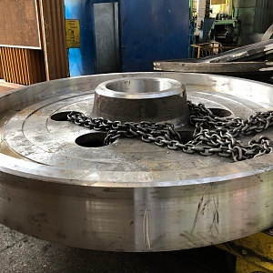 Заготовка колеса зубчатого Ф3150 35ХМЛ 14тн (крупногабаритное стальное литье на заказ)